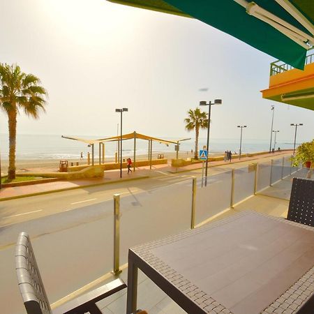 Fuengirola, Primera Linea De Playa Екстериор снимка