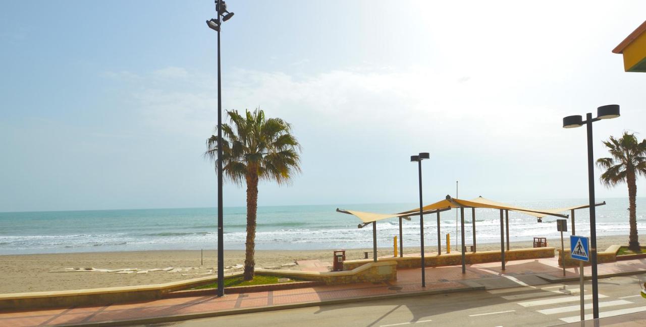 Fuengirola, Primera Linea De Playa Екстериор снимка