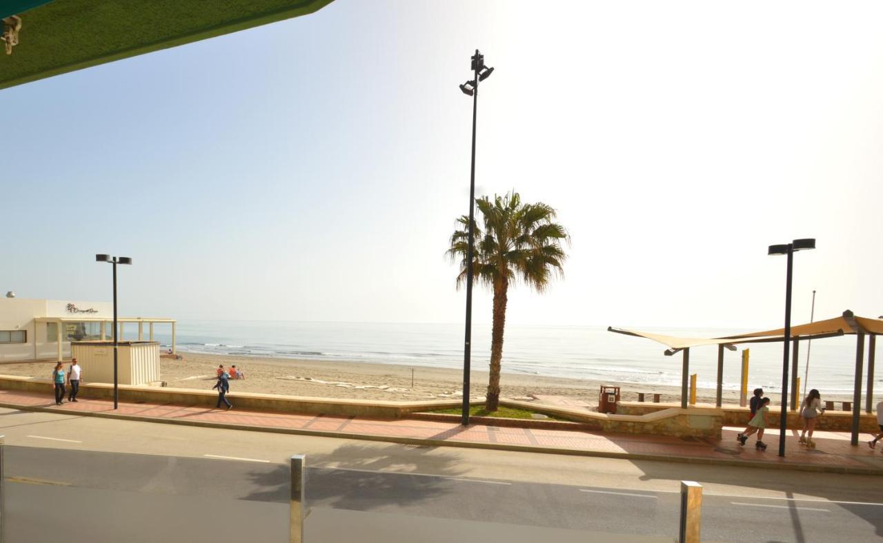 Fuengirola, Primera Linea De Playa Екстериор снимка